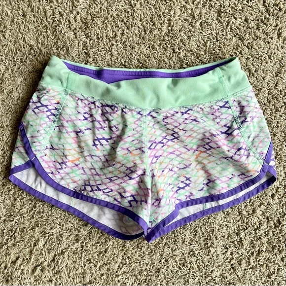 Ivivva Shorts - Picture 4 of 4